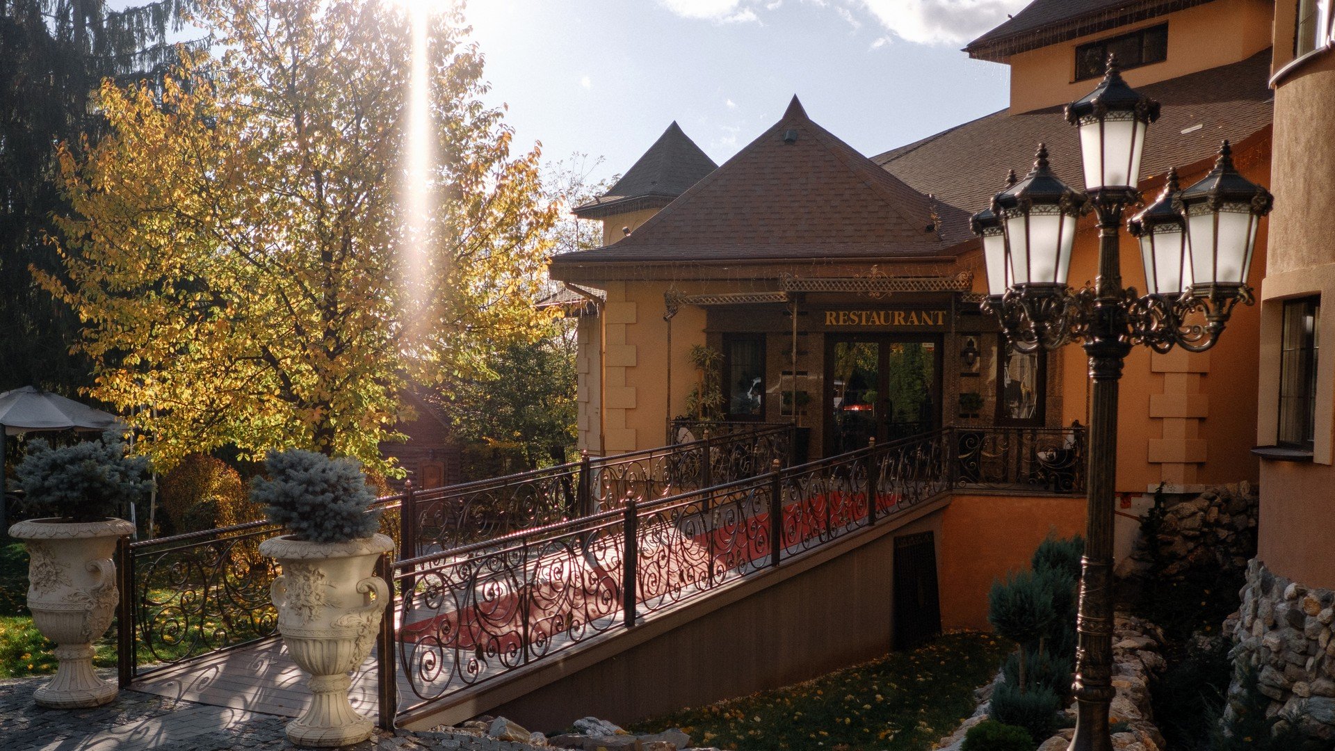 Restaurant Kamelot. Uzhgorod